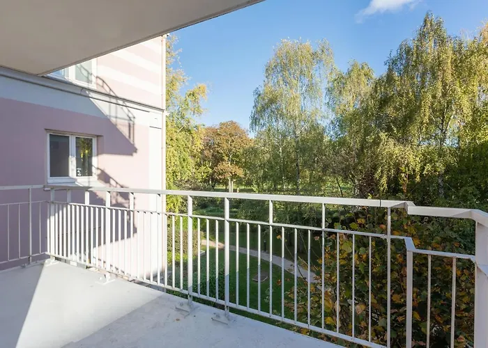 La Nuit En Rose - 3 Chambres - Balcon